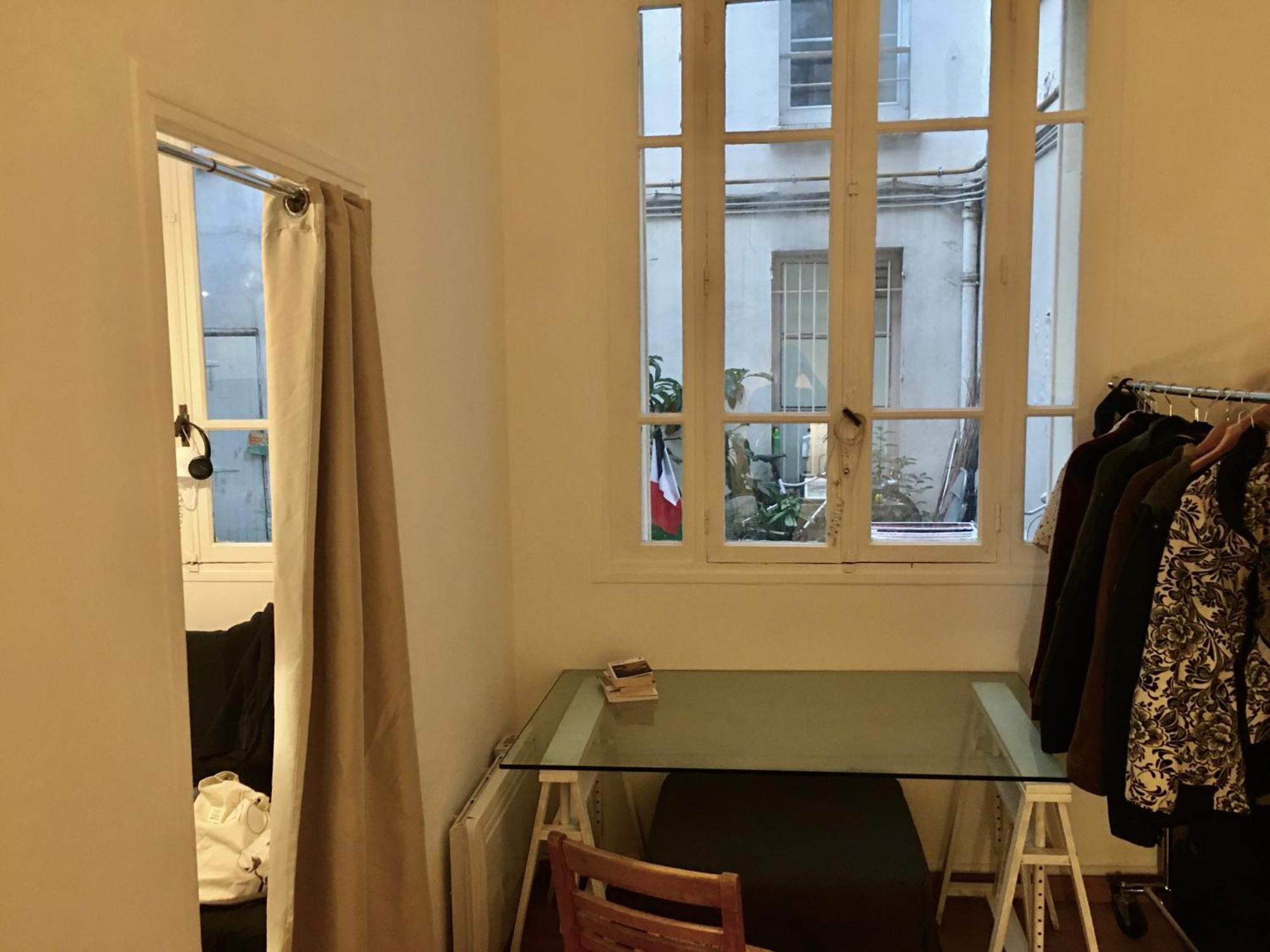 Homestay A Bastille Paris